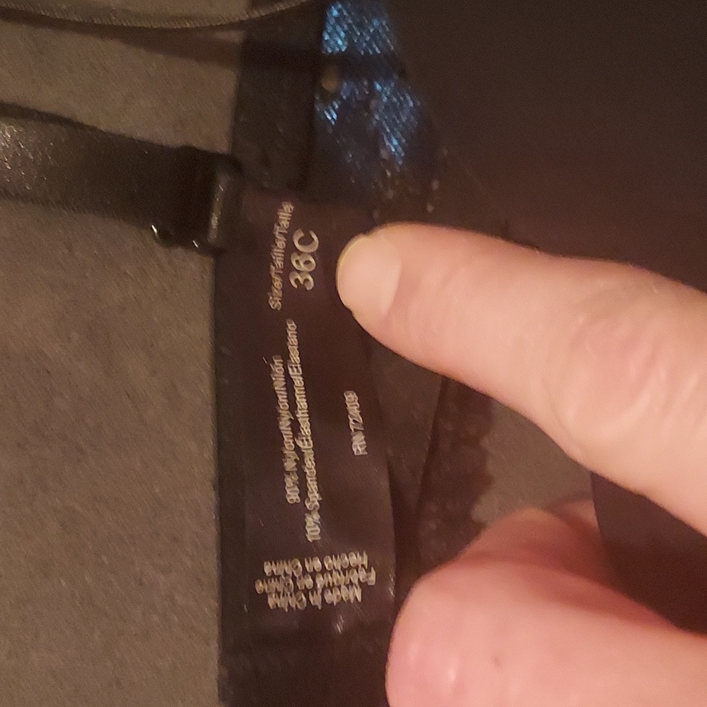 PRETTY BRA - Picture 2 of 2